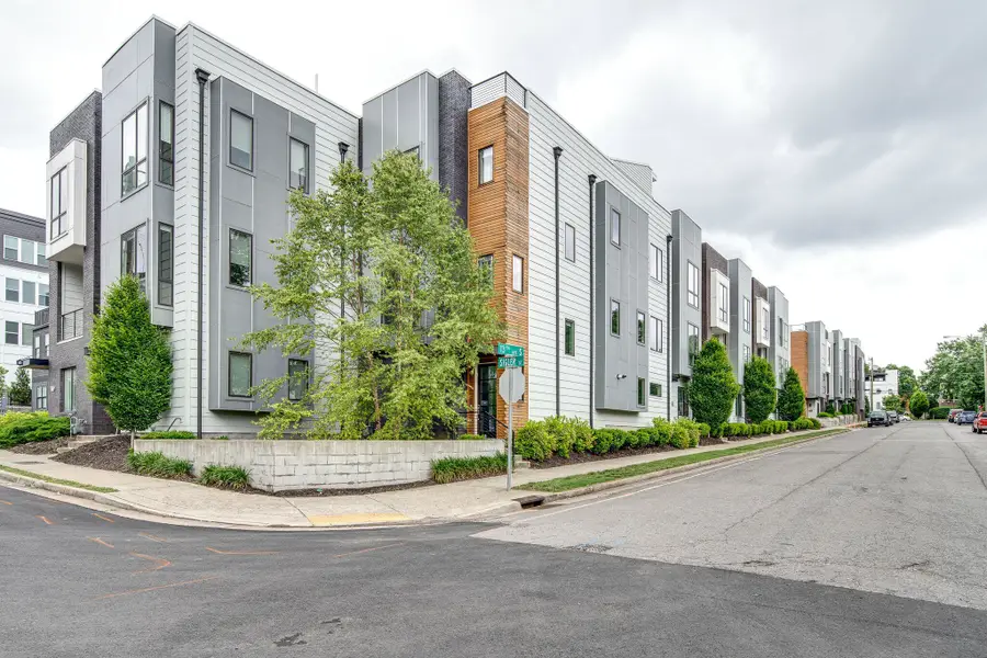 800 13th Ave S, Nashville, TN 37203 - #3