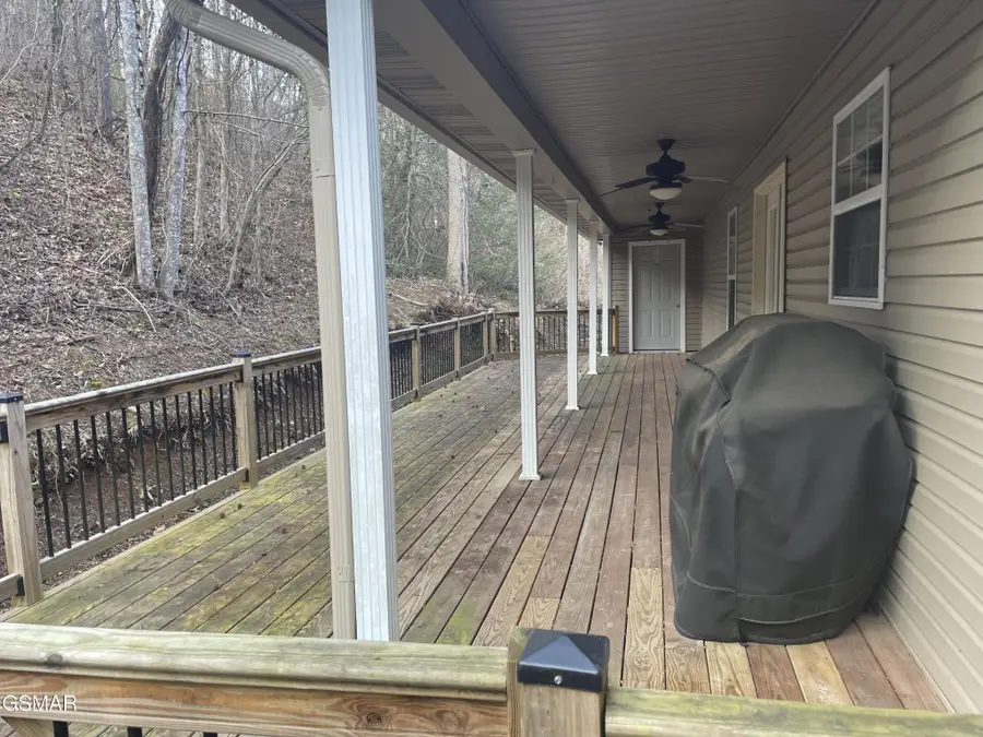583 Loraine Street, Pigeon Forge, TN 37863 - #2