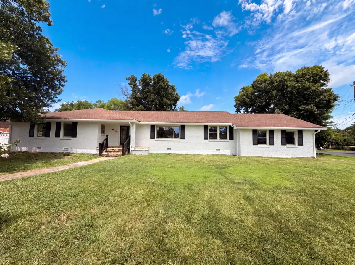 212 Islandia Ct W, Nashville, TN 37217 - #1