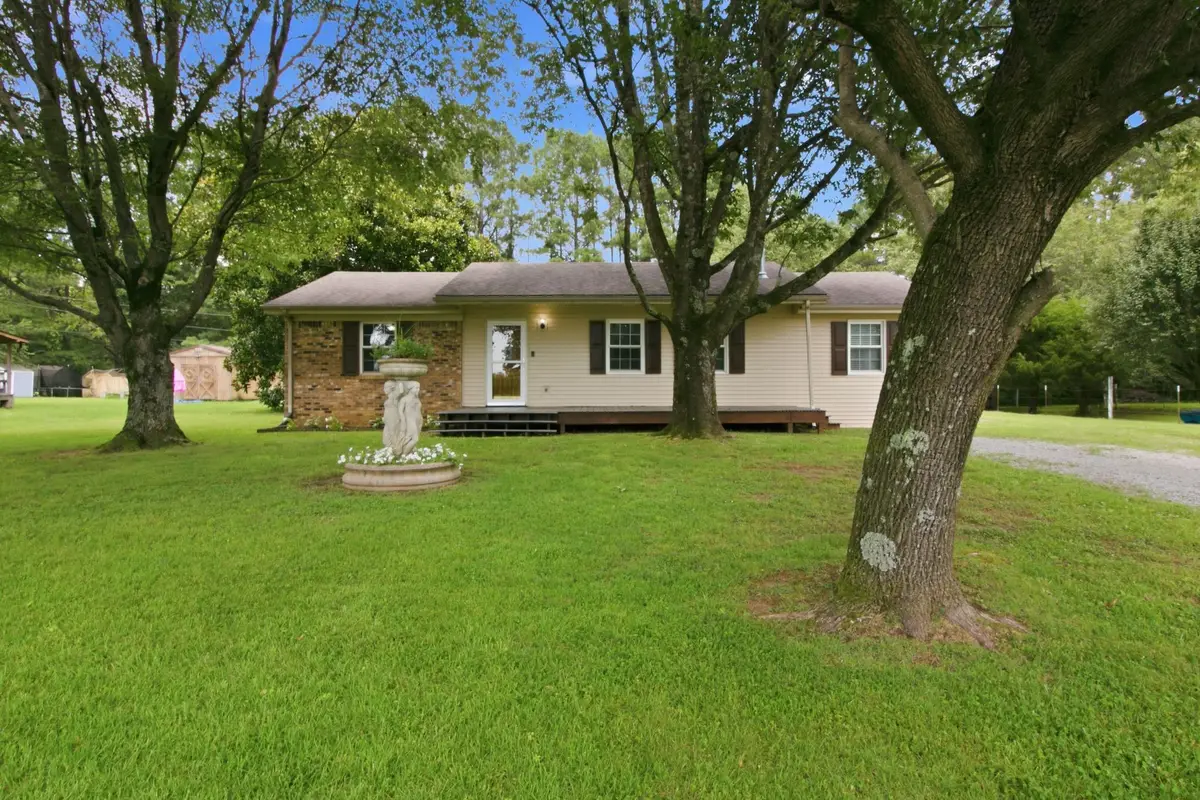 2097 Van Dyke Rd, Paris, TN 38242 - #1
