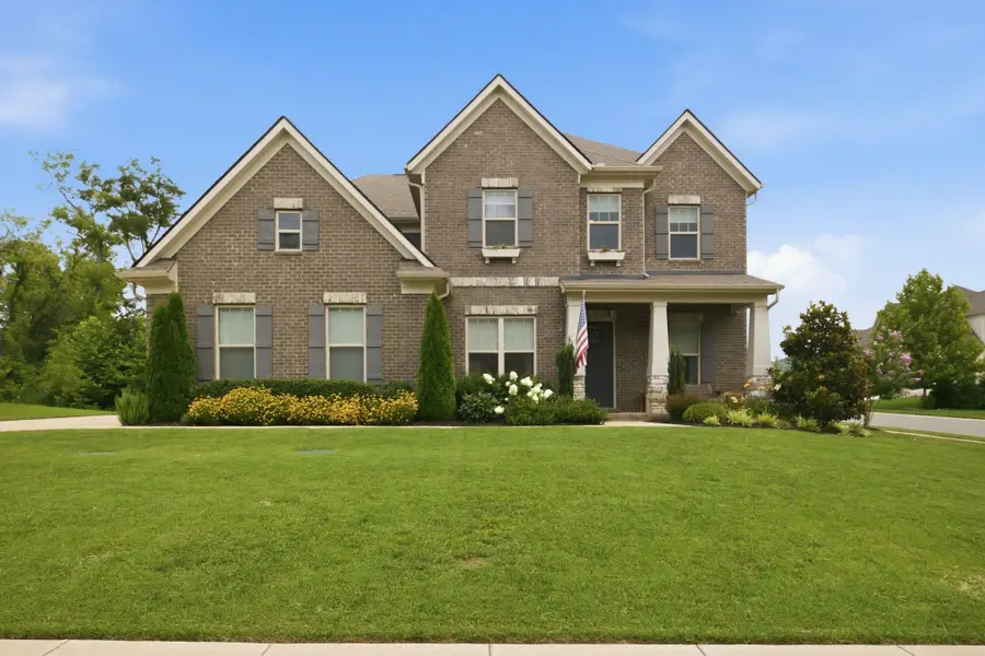 3229 Chase Point Dr, Franklin, TN 37067 - #2