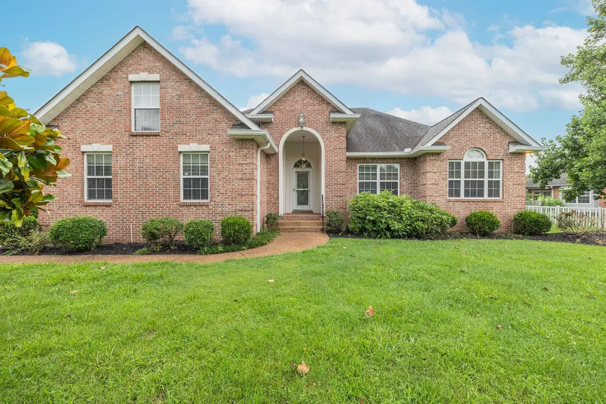 1406 Gray Fox Ln, Spring Hill, TN 37174 - #1