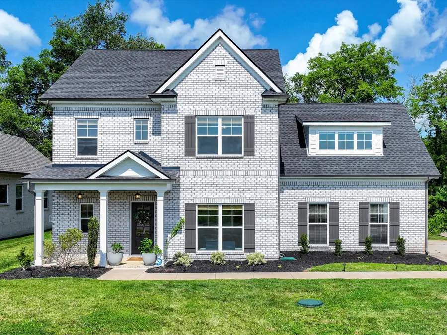 1107 Owen Layne Dr, Murfreesboro, TN 37129 - #2