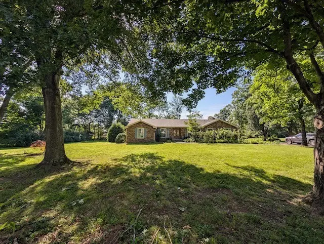 215 Williamsburg Cir, Brentwood, TN 37027 - #2