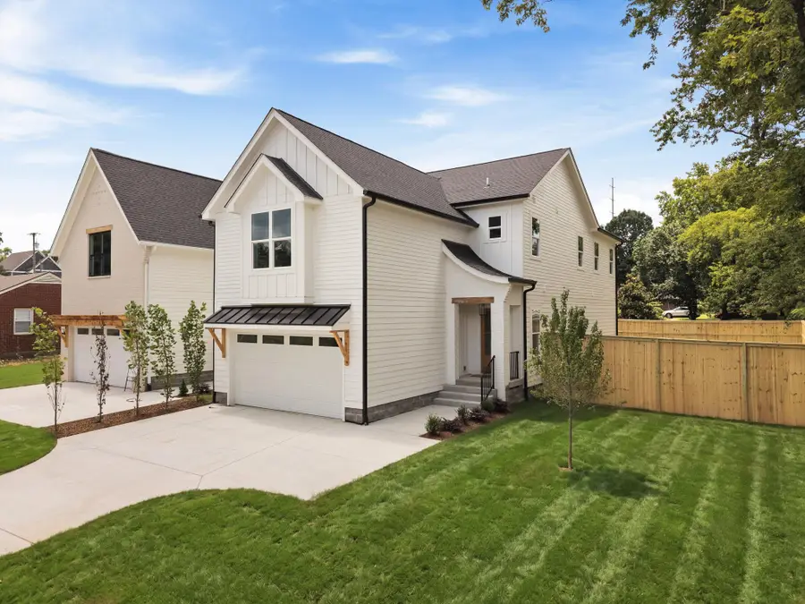 808 Newhall Dr, Nashville, TN 37206 - #2