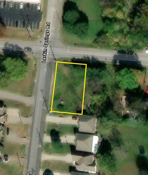 1102 E Old Hickory Blvd, Madison, TN 37115