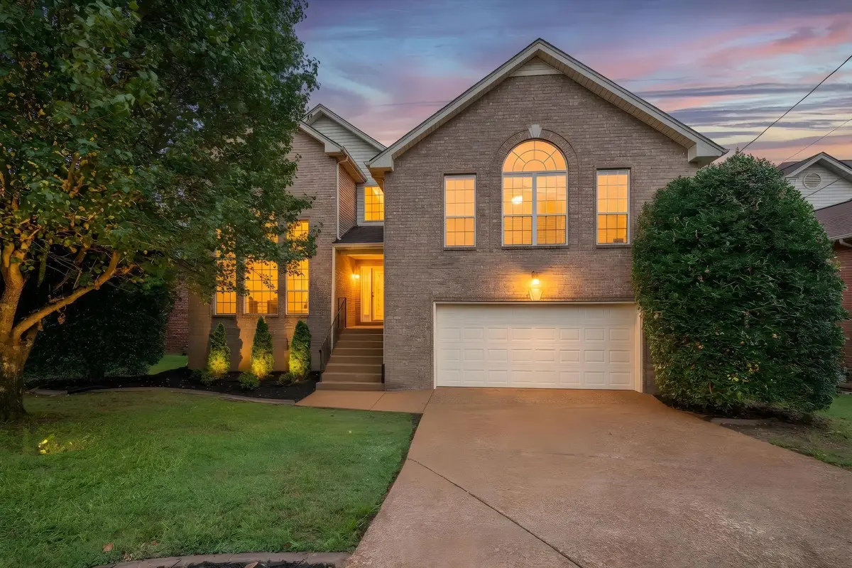 6716 Sugar Hill Dr, Nashville, TN 37211 - #1