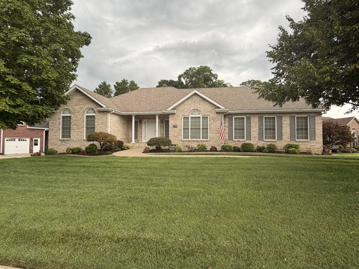 2559 Hedgerow Ln, Clarksville, TN 37043 - #1