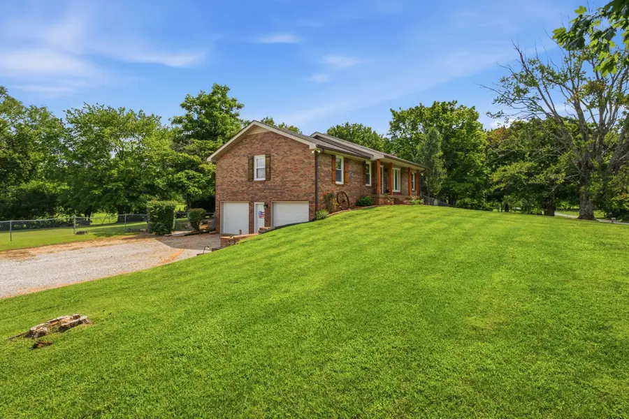 5606 Hopewell Rd, Springfield, TN 37172 - #3