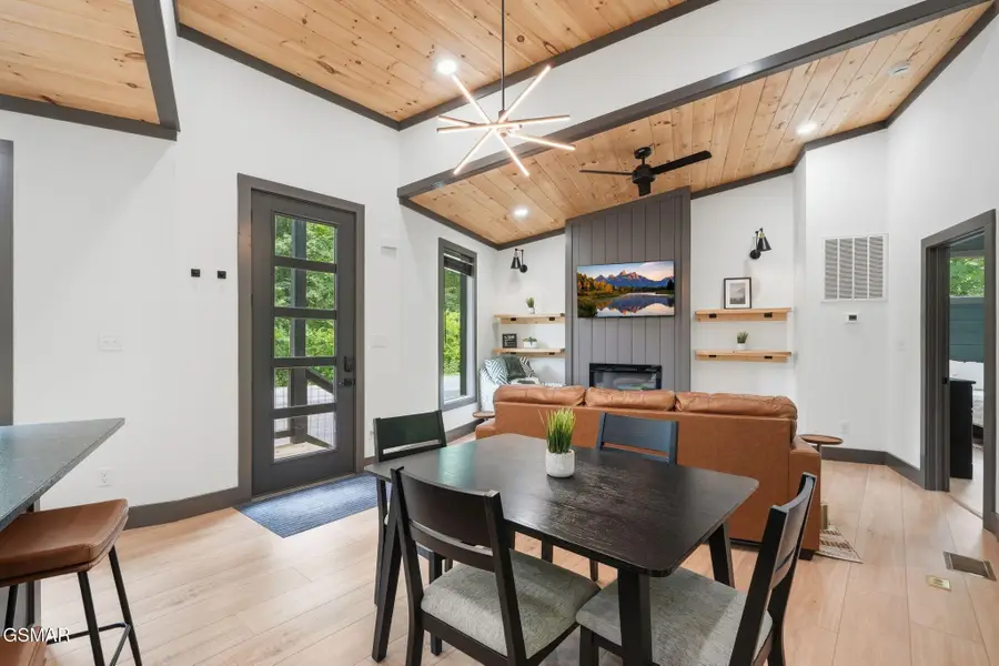 1079 Pleasure Road, Sevierville, TN 37876 - #3
