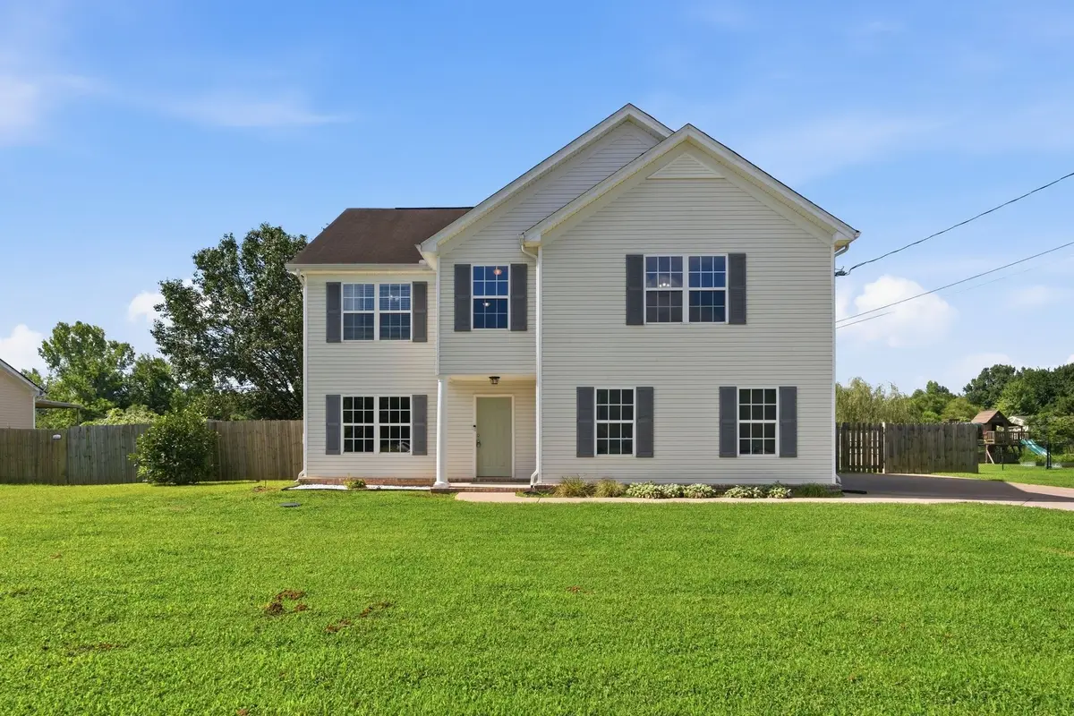 1239 California Dr, Murfreesboro, TN 37129 - #1