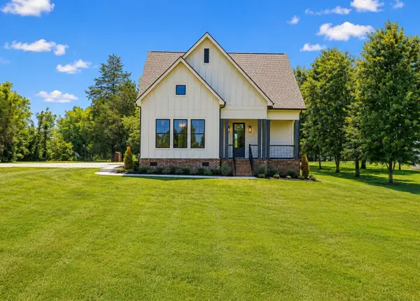 2636 Phillips Rd, Lebanon, TN 37087