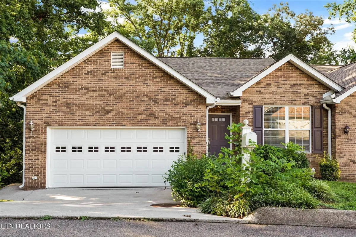 3254 Mountain Spring Way, Knoxville, TN 37917 - #1