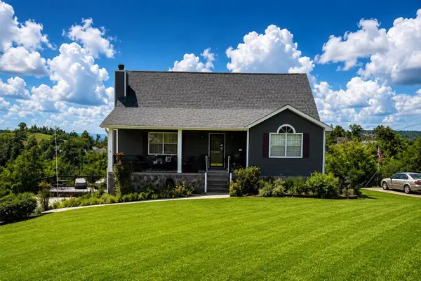 2727 Windthrush Drive, Chattanooga, TN 37421