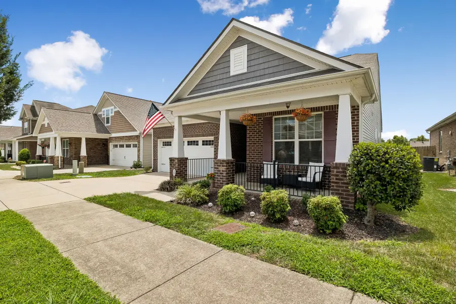 2161 River Overlook Dr, Hermitage, TN 37076 - #2