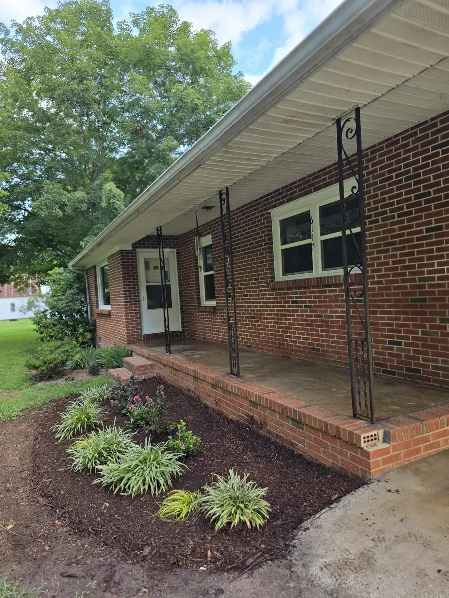6177 Hills Creek Rd, McMinnville, TN 37110 - #3