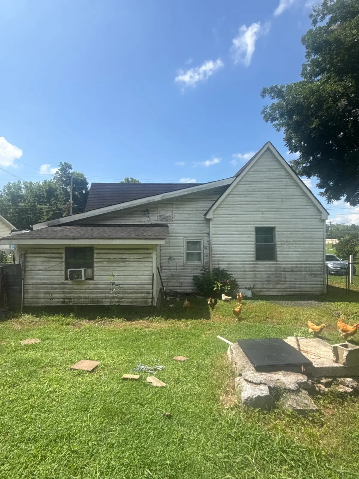 124 E 2nd St, Jasper, TN 37347 - #1
