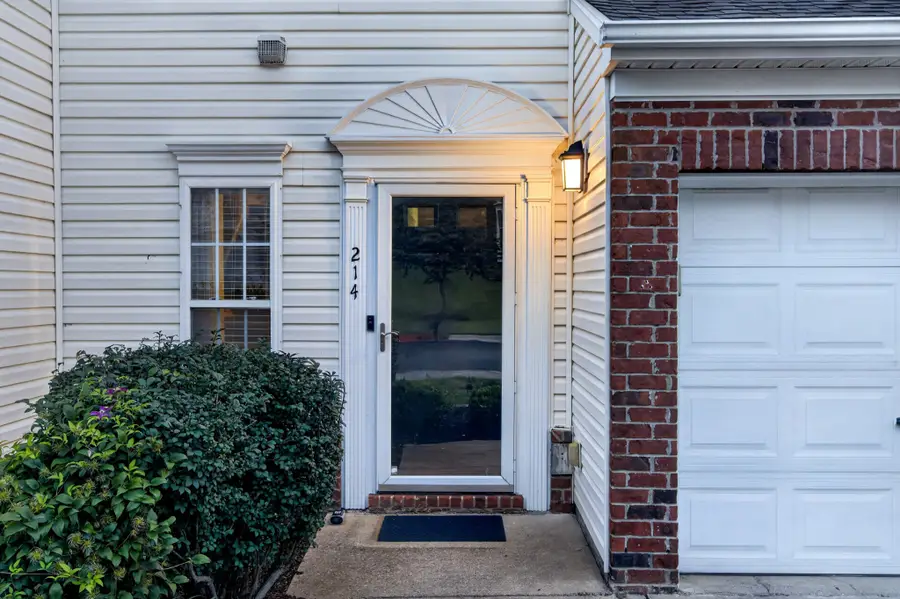 7277 Charlotte Pike #214, Nashville, TN 37209 - #2