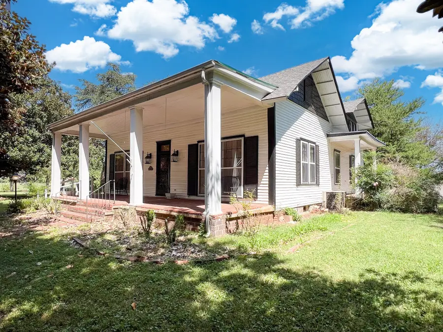 219 Old Mill Rd, Winchester, TN 37398 - #2