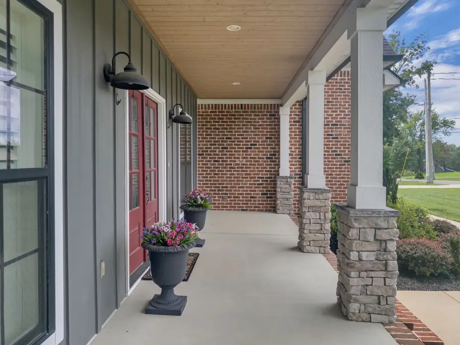 205 Old Horn Springs Rd, Lebanon, TN 37087 - #2
