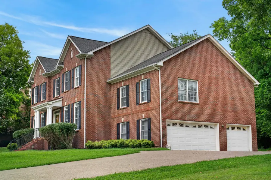 110 Shorecrest Cir, Hendersonville, TN 37075 - #3