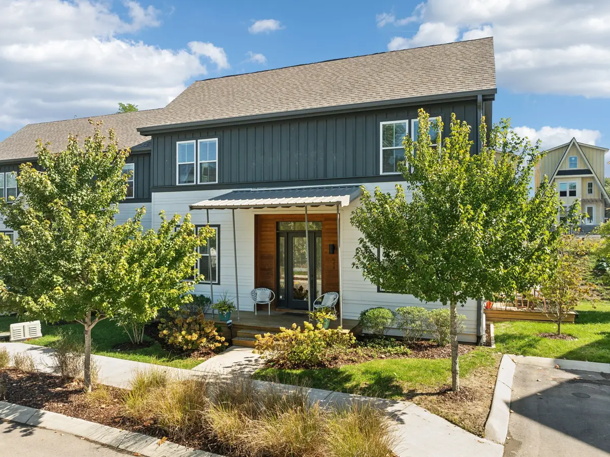 644 Nashua Ln, Nashville, TN 37209 - #1