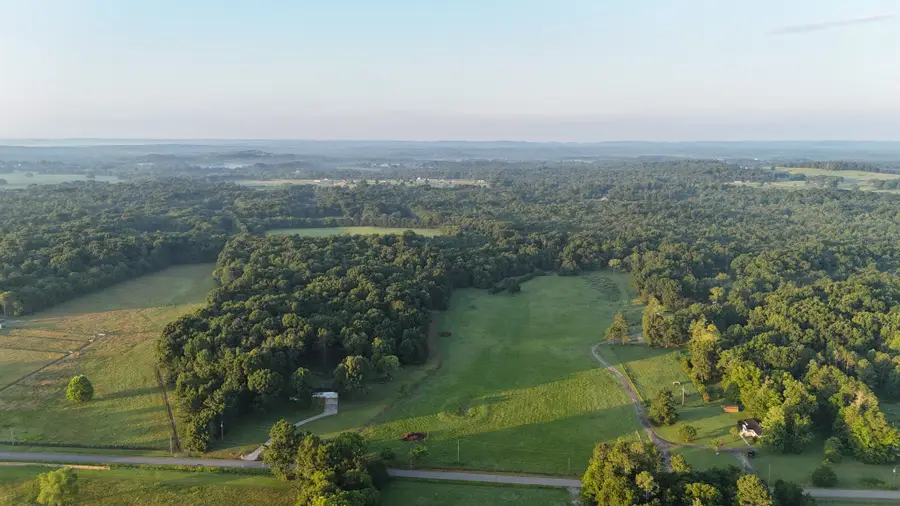 161 Hopkins Bridge Rd, Unionville, TN 37180 - #3