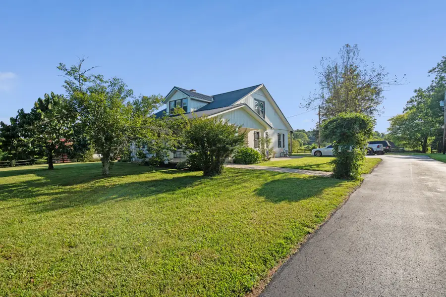 4525 Highway 231 S, Castalian Springs, TN 37031 - #3