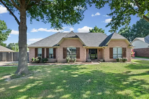 4636 Cedar Hills Dr, Millington, TN 38053