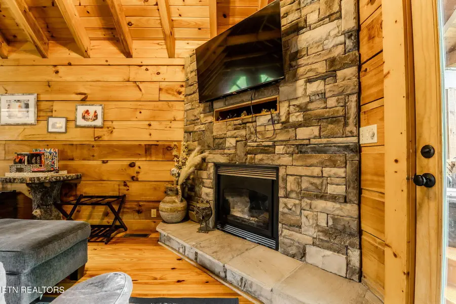 505 Hoot Owl Way, Gatlinburg, TN 37738 - #3