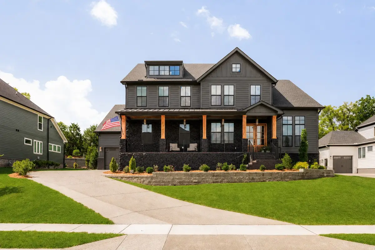 3392 Sarah Bee Ln, Thompsons Station, TN 37179 - #1