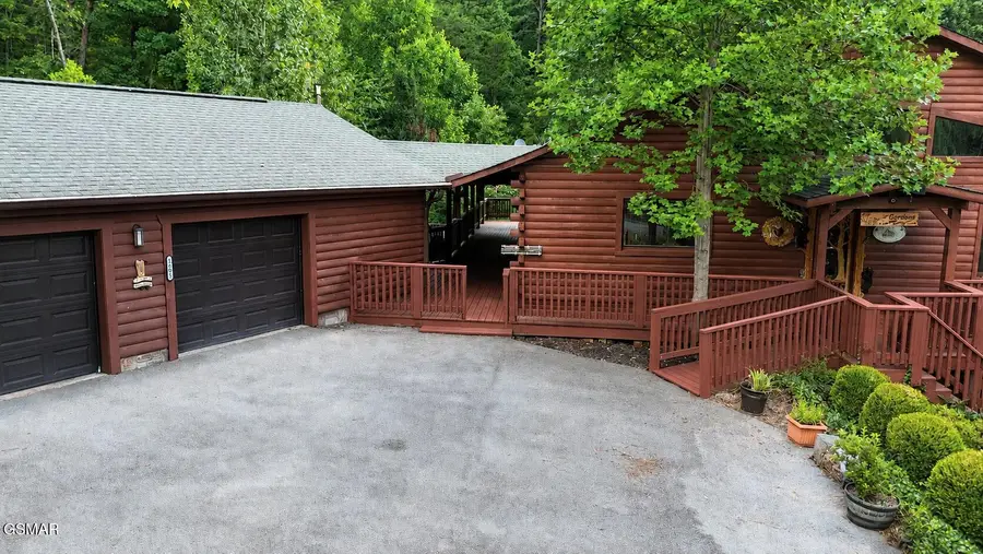 1665 Scenic Woods Way, Sevierville, TN 37876 - #2