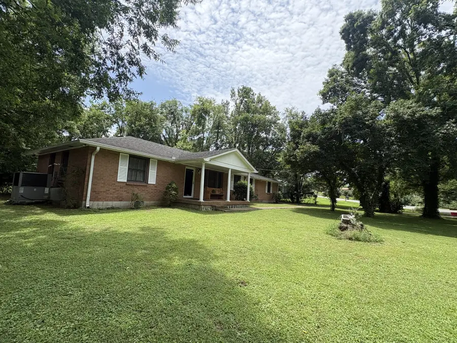456 Ewing Ln, Nashville, TN 37207 - #2
