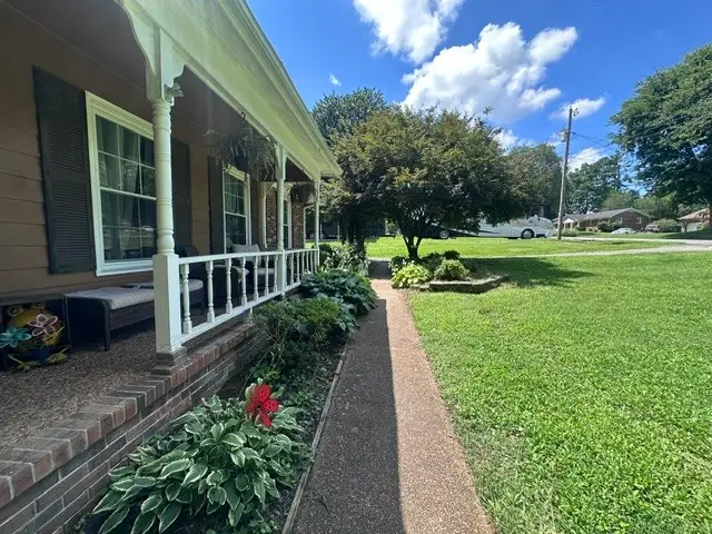607 Cumberland Dr, Columbia, TN 38401 - #2