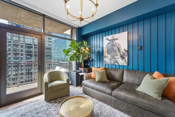 1212 Demonbreun St #1506, Nashville, TN 37203