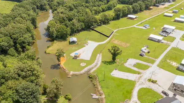 356 Jett Dr, Clifton, TN 38425