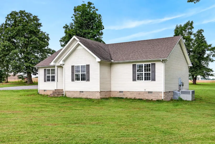 783 Galen Rd, Lafayette, TN 37083 - #2