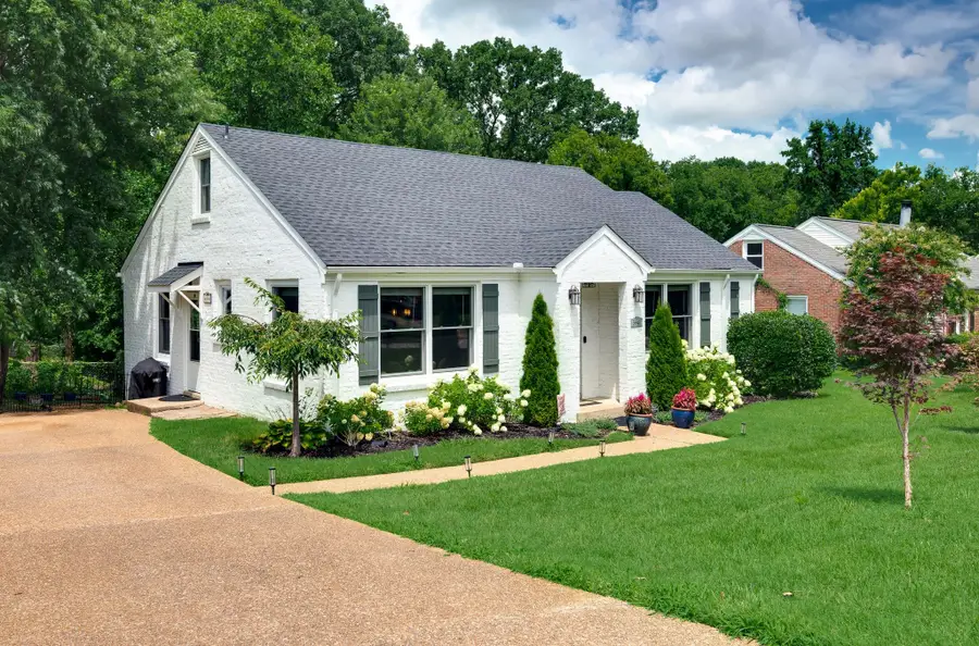 5640 Stoneway Trl, Nashville, TN 37209 - #3
