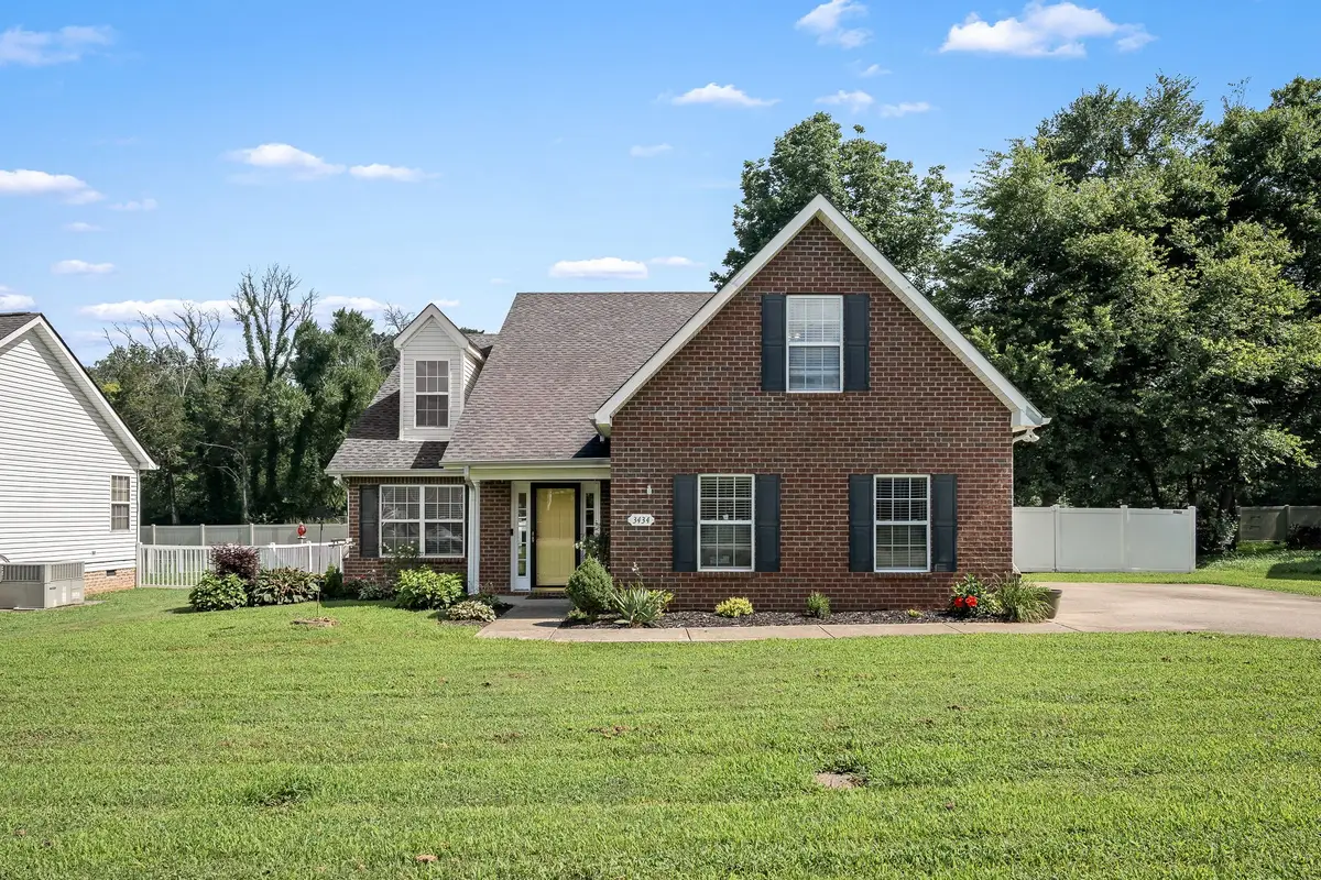 3434 Leslie Ln, Murfreesboro, TN 37128 - #1