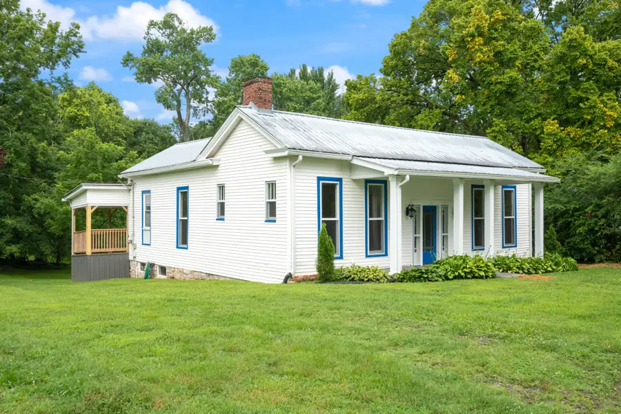117 W End Ave, Centerville, TN 37033 - #2