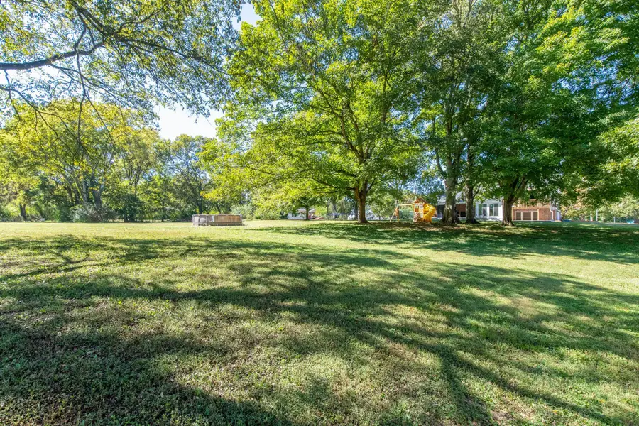 715 S Cannon Blvd, Shelbyville, TN 37160 - #3