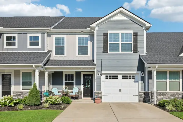 1633 Calypso Dr, Murfreesboro, TN 37128