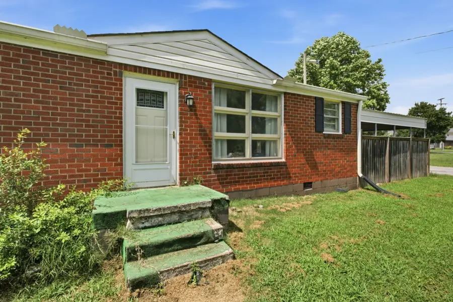 549 E Maple St, Madison, TN 37115 - #2