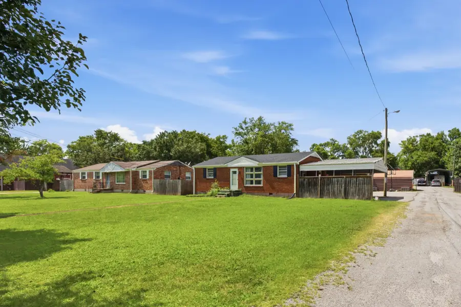 549 E Maple St, Madison, TN 37115 - #3