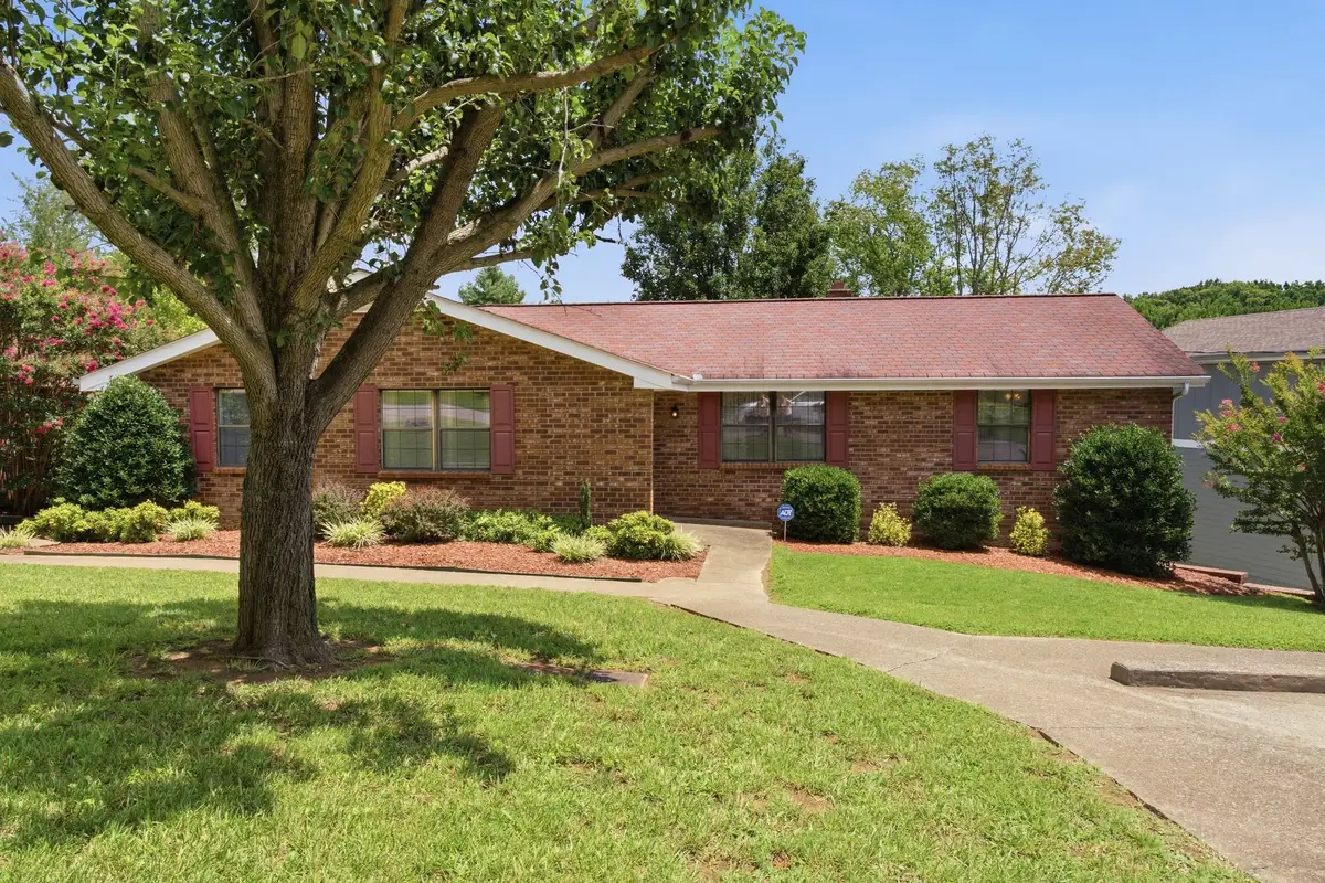 4778 A B Trenton Dr, Hermitage, TN 37076 - #1