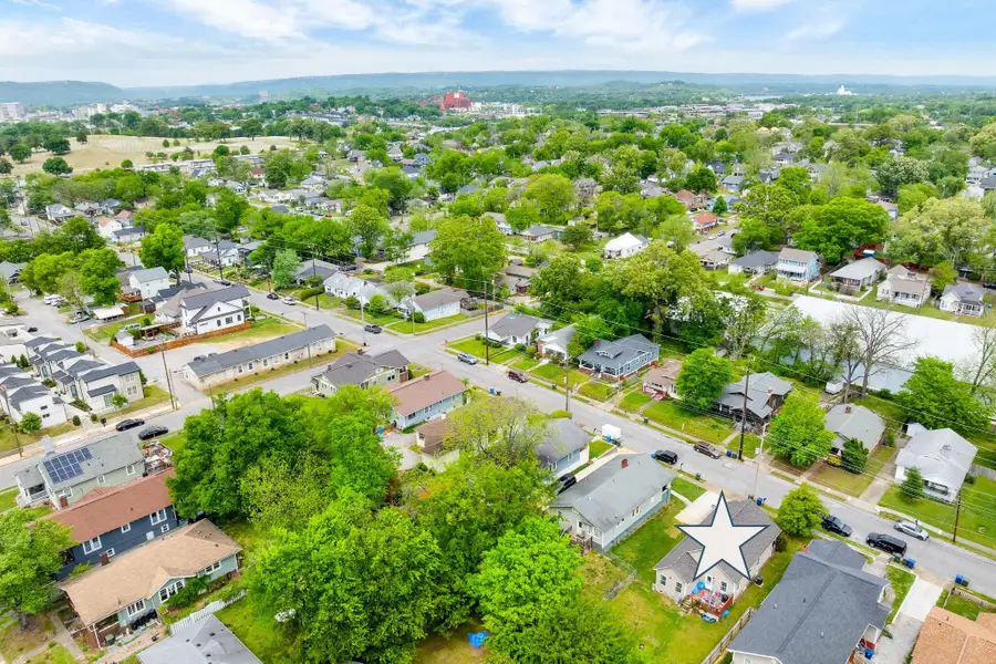 1710 Bennett Avenue, Chattanooga, TN 37404 - #3