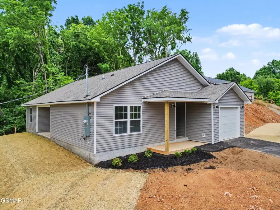 410 Day Springs Road, Pigeon Forge, TN 37863 - #2