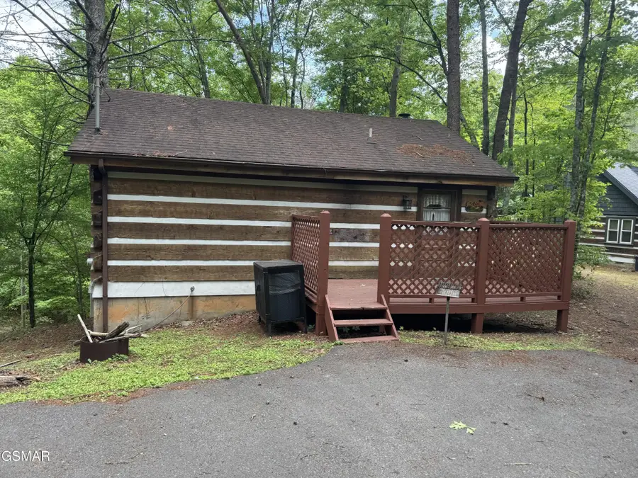 2340 Avon Circle, Sevierville, TN 37876 - #2