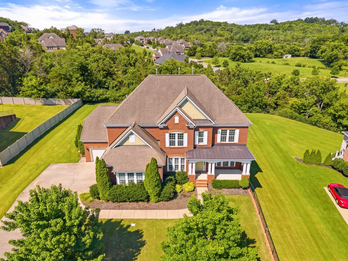 699 Thurrock Cir, Brentwood, TN 37027 - #1