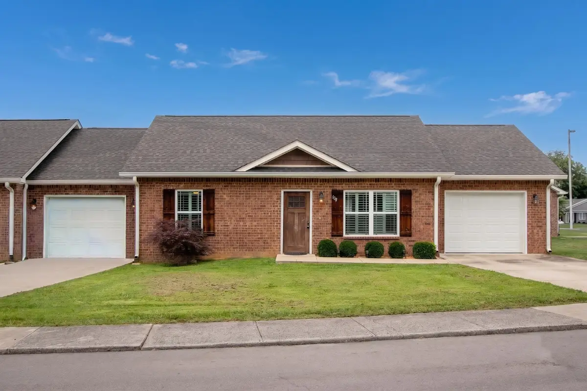 108 Dogwood Ct, Shelbyville, TN 37160 - #1